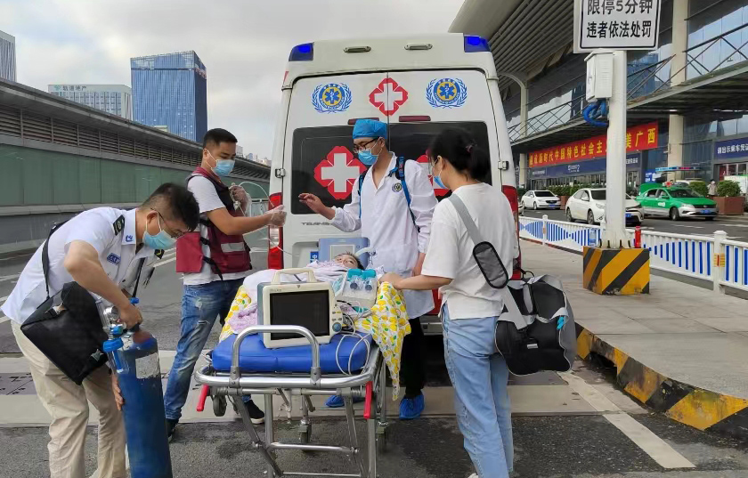 元氏县救护车出租公司